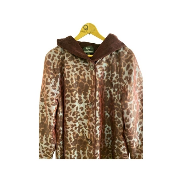 Purple Leopard Lined Rain Jacket size Large💋 - Picture 2 of 5